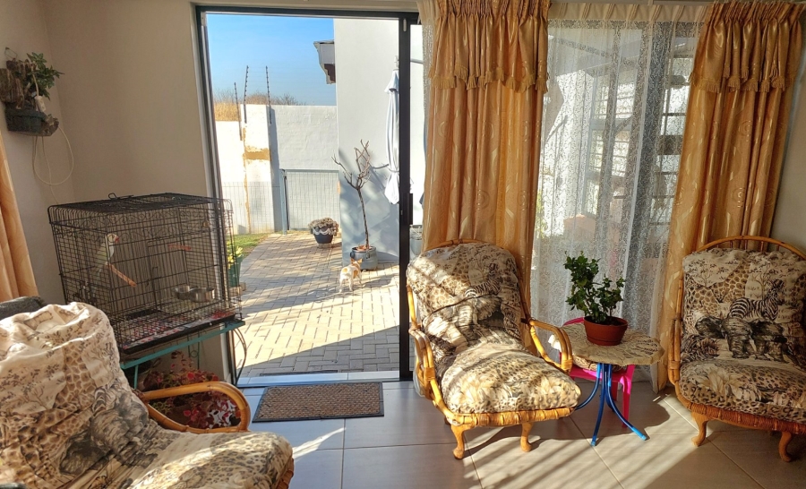 2 Bedroom Property for Sale in Ifafi North West